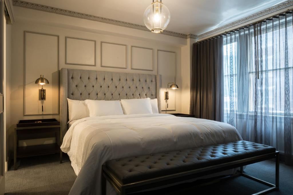 Room image 1
